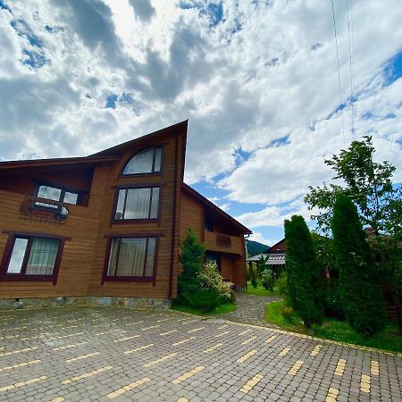 Садиба Вежа Verchovyna Exteriör bild